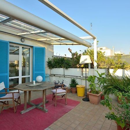 شقة Super Sunny Penthouse With Terrace روما المظهر الخارجي الصورة