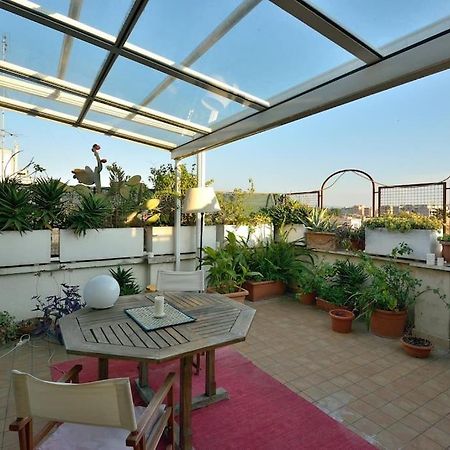 شقة Super Sunny Penthouse With Terrace روما المظهر الخارجي الصورة